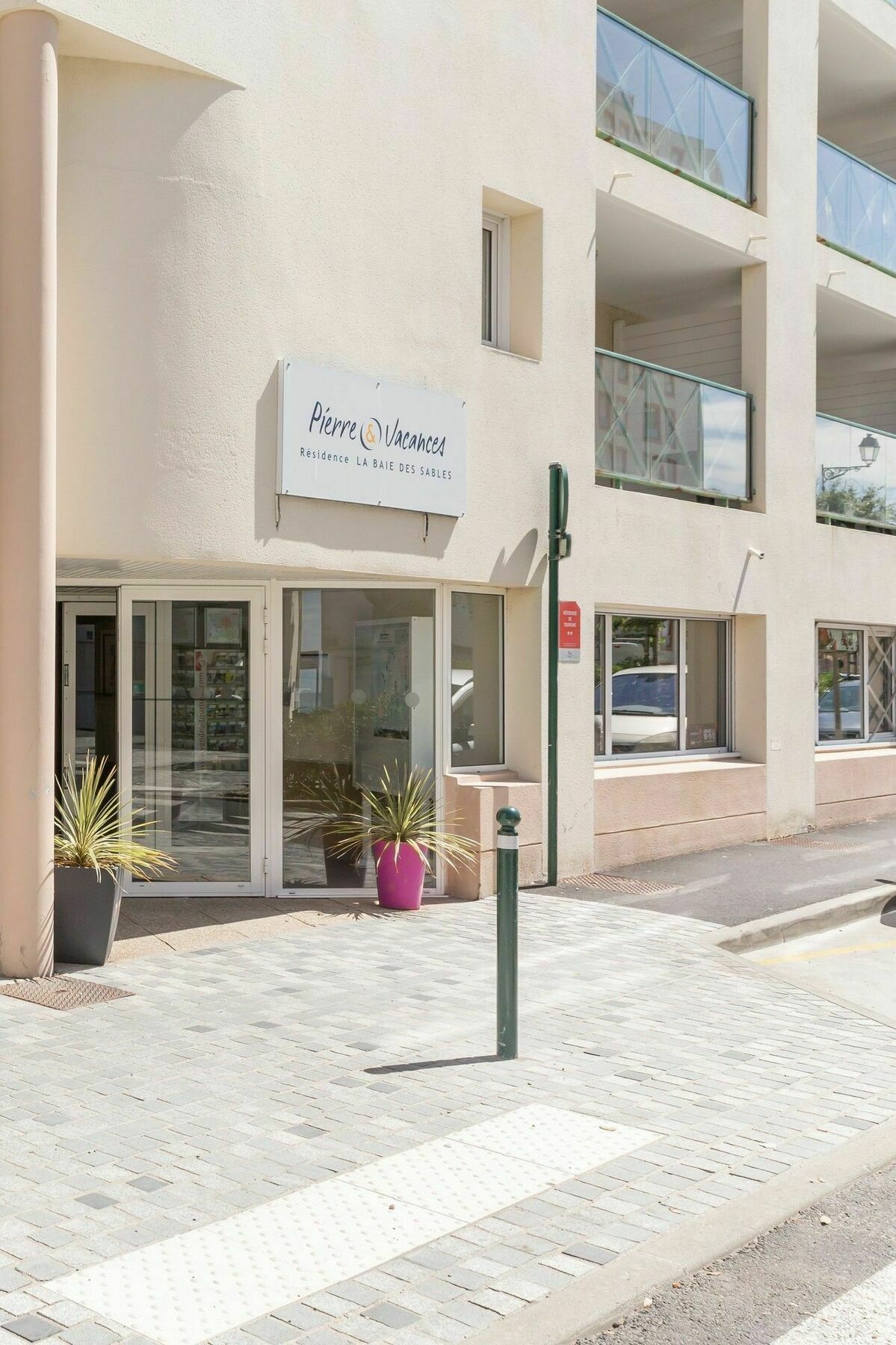 Residence Pierre & Vacances La Baie Des Sables Les Sables-d'Olonne Exterior photo